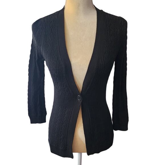 BCBG Women's Black One Button Closure Sweater Size Small - Picture 1 of 6